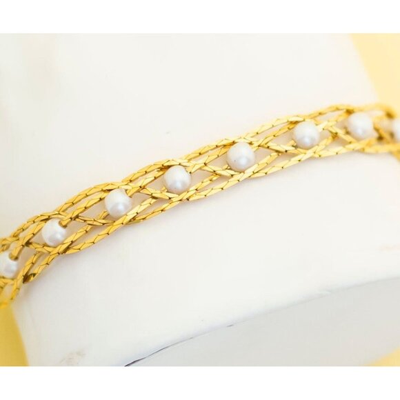 Vintage Egyptian Weaved Faux Pearl Bracelet by Avon 7 Inch i24 - Picture 2 of 3